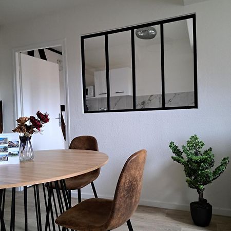 Appartement Centre Historique Avec Parking Inclus กอลมาร์ ภายนอก รูปภาพ